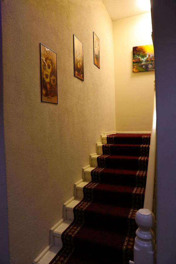 City Park Hostel Pristina Kültér fotó