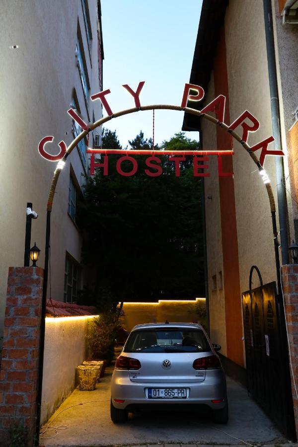 City Park Hostel Pristina Kültér fotó