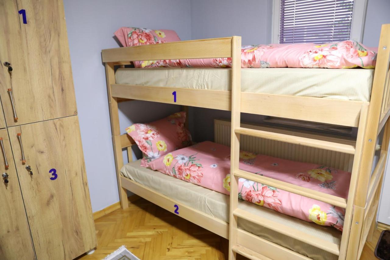 City Park Hostel Pristina Kültér fotó