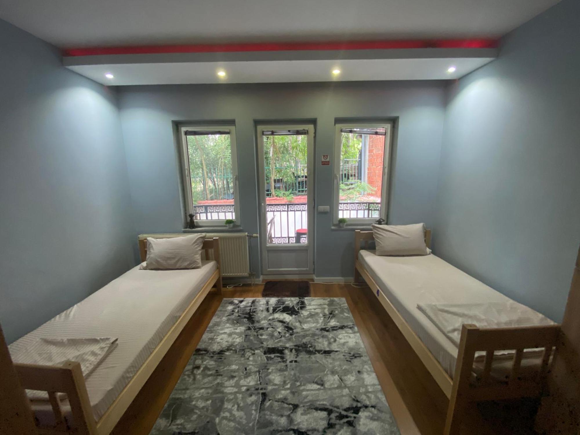 City Park Hostel Pristina Kültér fotó